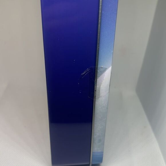 Coca Cola Polar Bear Limited Edition Collectible Card Tin - Picture 4 of 4